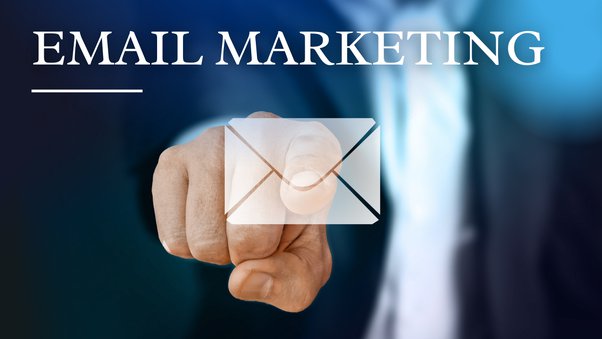 Pros ad cons of email marketing and blogging in affiliate marketing